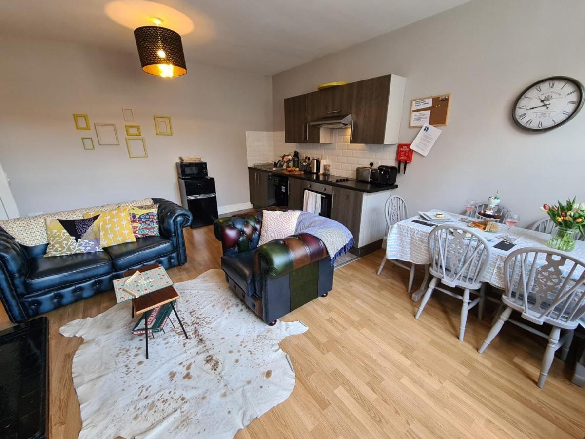 Coopers, Ground Floor Apartment With 2 Bedrooms And 2 Bathrooms Within A Georgian Listed Building Burton-upon-Trent Exterior photo